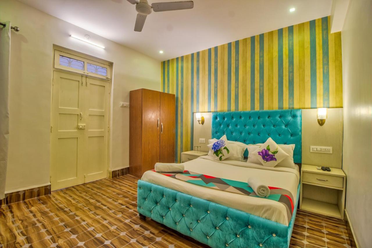 Jack'S Calangute Place Hotel Exterior photo
